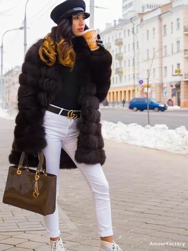 Lizaveta, 33