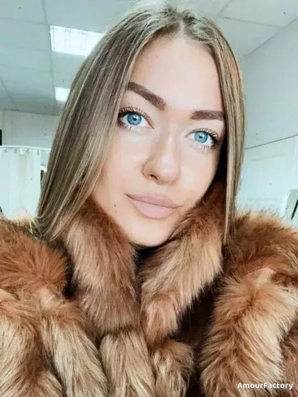 Katsiaryna, 31